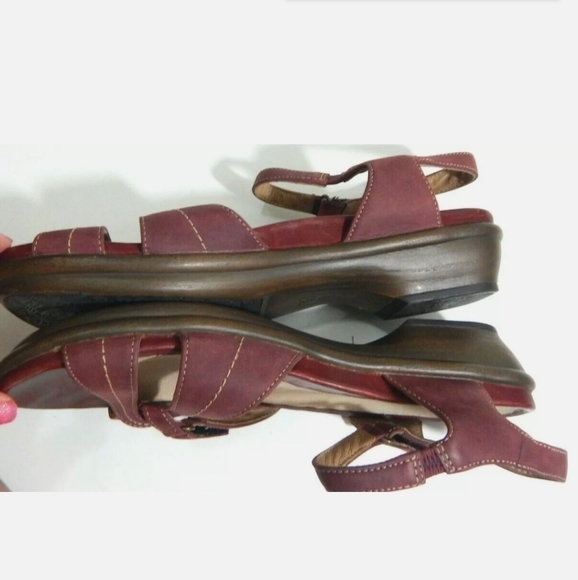 Dansko Red Leather Ankle Strap Sandals - Picture 2 of 6